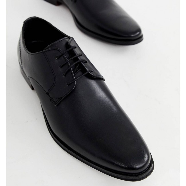 أحذية جلدية أنيقة سوداء للشحن الخالي من الرجال