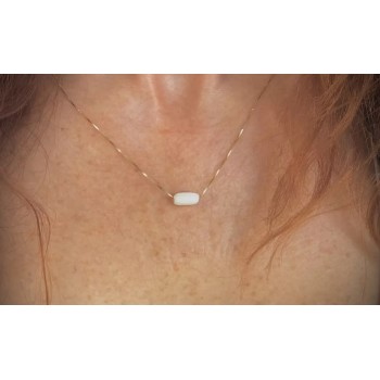 שרשרת זהב בשילוב חרוז פנינה לבן מלבני -משלוח חינם