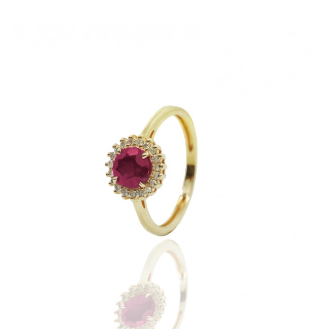 Рубиновое кольцо с 14-каратными золотыми бриллиантами