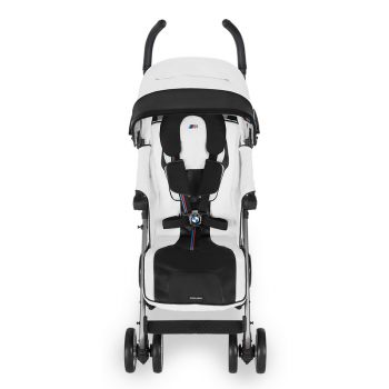 עגלת מקלארן לתינוקות מבית BMW היוקרתית עגלת מקלארן לתינוקות מבית BMW היוקרתית