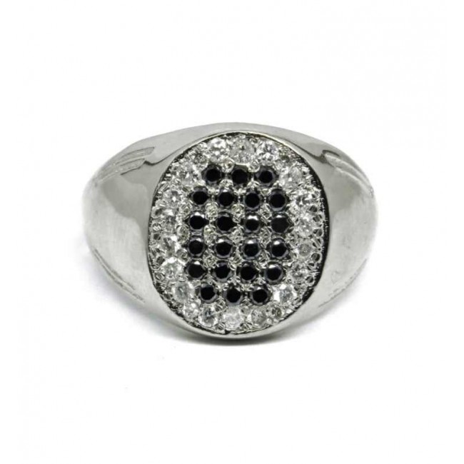 Золотое кольцо, украшенное черными и белыми бриллиантами в виде овала для мужчин