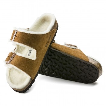 קפקפי BIRKENSTOCK ARIZONA עם פרווה צבע חום בהיר ופרווה לבנה תוצרת גרמניה מוצר מקורי משלוח מהיר חינם קפקפי BIRKENSTOCK ARIZONA עם פרווה צבע חום בהיר ופרווה לבנה תוצרת גרמניה מוצר מקורי משלוח מהיר חינם