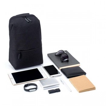 תיק כתף דוחה מים דגם Mi City Sling Bag אפור כהה תיק כתף דוחה מים דגם Mi City Sling Bag אפור כהה