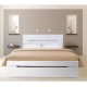 Деревянная двуспальная кровать специальное с литые коврик и сборки